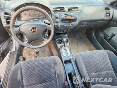 Zdjęcie 8 z 12 samochodu: 2005 HONDA CIVIC HX VIN:1HGEM22775L036632 - miniatura