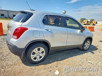 Trzecie zdjęcie samochodu z tyłu: 2015 CHEVROLET TRAX LS VIN:3GNCJKSB4FL225366 - miniatura