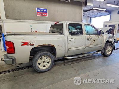 Trzecie zdjęcie samochodu z tyłu: 2010 CHEVROLET SILVERADO K1500 LT VIN:3GCRKSE38AG227997 - miniatura