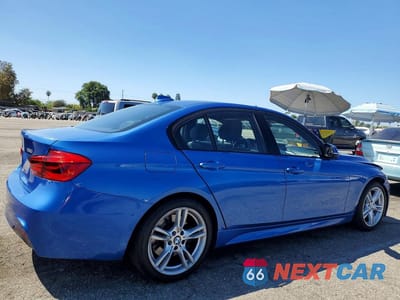 Trzecie zdjęcie samochodu z tyłu: 2018 BMW 330 I VIN:WBA8B9G51JNU96981 - miniatura