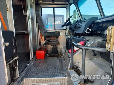 Zdjęcie 11 z 13 samochodu: 2020 FREIGHTLINER MT45G CHASSIS DELIVERY TRUCK VIN:4UZAC2EA3LCMH7931 - miniatura