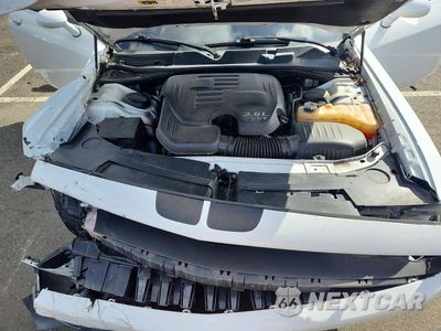 Zdjęcie 11 z 12 samochodu: 2016 DODGE CHALLENGER SXT VIN:2C3CDZAG7GH120261 - miniatura