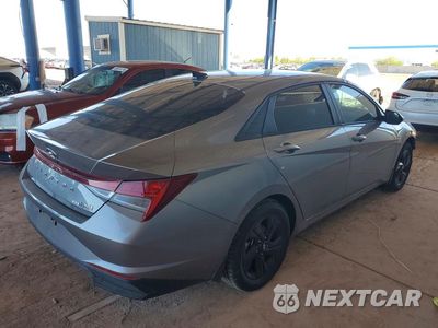 Trzecie zdjęcie samochodu z tyłu: 2023 HYUNDAI ELANTRA BLUE VIN:KMHLM4AJ7PU082212 - miniatura