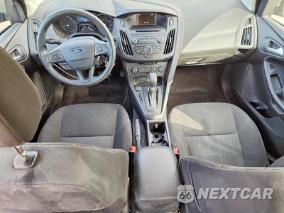 Zdjęcie 8 z 12 samochodu: 2017 FORD FOCUS SE VIN:1FADP3F25HL318364 - miniatura