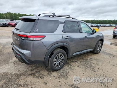 Trzecie zdjęcie samochodu z tyłu: 2025 NISSAN PATHFINDER SV VIN:5N1DR3BB9SC272602 - miniatura