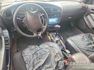 Zdjęcie 8 z 12 samochodu: 1996 TOYOTA CAMRY LE VIN:4T1BG12K3TU813060 - miniatura