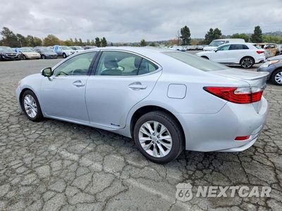 Drugie zdjęcie samochodu z przodu: 2013 LEXUS ES 300H VIN:JTHBW1GG8D2020652 - miniatura