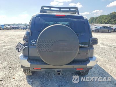 Zdjęcie 6 z 12 samochodu: 2007 TOYOTA FJ CRUISER BASE VIN:JTEBU11F070081190 - miniatura