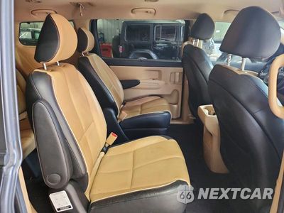 Zdjęcie 11 z 13 samochodu: 2017 KIA SEDONA LX VIN:KNDMB5C19H6318236 - miniatura