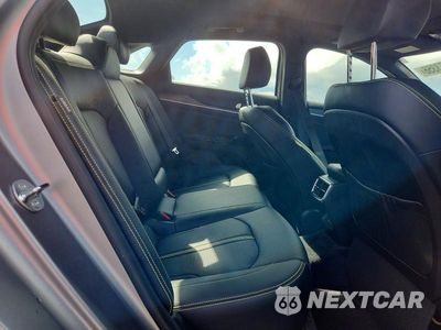 Zdjęcie 10 z 12 samochodu: 2026 KIA K5 GT VIN:KNAG44J83T5411993 - miniatura