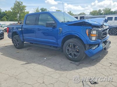 Czwarte zdjęcie samochodu z boku: 2023 FORD F150 SUPERCREW VIN:1FTFW1E8XPKD89872 - miniatura