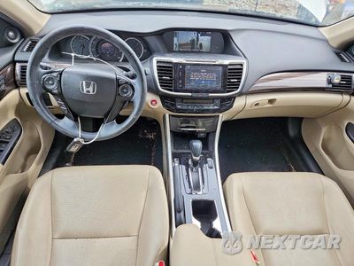 Zdjęcie 8 z 13 samochodu: 2016 HONDA ACCORD EXL VIN:1HGCR3F88GA016826 - miniatura