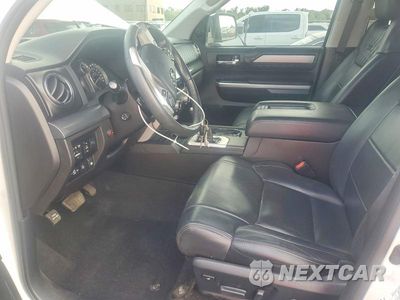 Zdjęcie 7 z 12 samochodu: 2016 TOYOTA TUNDRA PLATINUM VIN:5TFAW5F1XGX542966 - miniatura