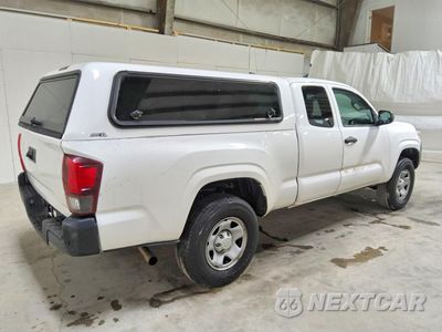 Trzecie zdjęcie samochodu z tyłu: 2020 TOYOTA TACOMA SR VIN:5TFRX5GNXLX172713 - miniatura