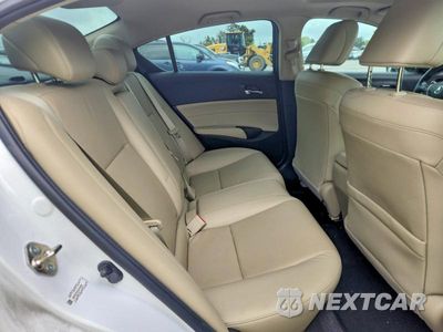 Zdjęcie 10 z 13 samochodu: 2016 ACURA ILX BASE WATCH PLUS VIN:19UDE2F3XGA001999 - miniatura