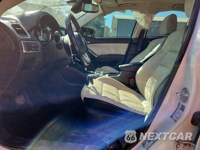 Zdjęcie 7 z 12 samochodu: 2016 MAZDA CX-5 GT VIN:JM3KE2DY3G0694707 - miniatura