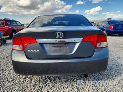 Zdjęcie 6 z 12 samochodu: 2010 HONDA CIVIC LX VIN:2HGFA1F53AH569083 - miniatura