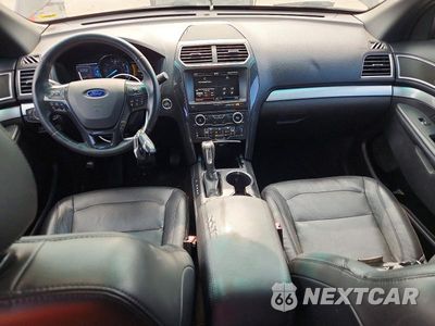 Zdjęcie 8 z 12 samochodu: 2016 FORD EXPLORER XLT VIN:1FM5K8D87GGA05417 - miniatura