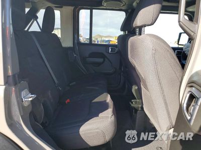 Zdjęcie 11 z 13 samochodu: 2022 JEEP WRANGLER UNLIMITED SPORT VIN:1C4HJXDM6NW242401 - miniatura