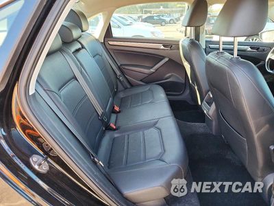 Zdjęcie 10 z 12 samochodu: 2016 VOLKSWAGEN PASSAT S VIN:1VWAT7A31GC061411 - miniatura