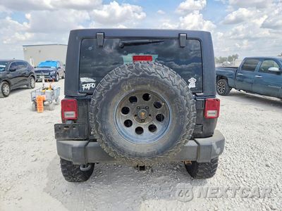 Zdjęcie 6 z 12 samochodu: 2018 JEEP WRANGLER UNLIMITED SPORT VIN:1C4BJWDG1JL931641 - miniatura