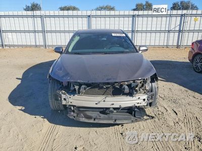 Piąte zdjęcie samochodu w środku: 2022 TOYOTA CAMRY LE VIN:4T1C31AK2NU580258 - miniatura