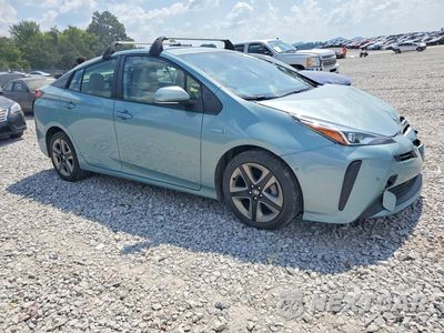 Czwarte zdjęcie samochodu z boku: 2021 TOYOTA PRIUS XLE VIN:JTDKAMFU0M3131179 - miniatura