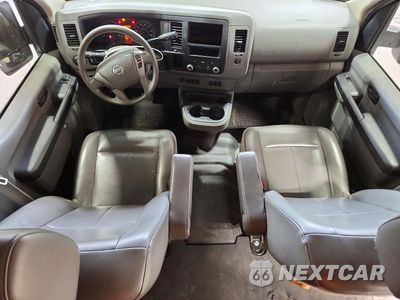 Zdjęcie 8 z 13 samochodu: 2016 NISSAN NV2500 DELIVERY VAN VIN:1N6BF0LY7GN800975 - miniatura