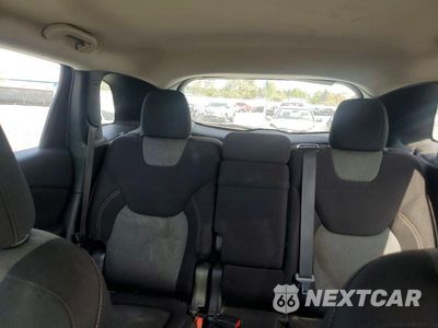 Zdjęcie 10 z 14 samochodu: 2017 JEEP CHEROKEE SPORT VIN:1C4PJLAB8HW629009 - miniatura