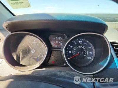 Zdjęcie 9 z 12 samochodu: 2015 HYUNDAI ELANTRA SE VIN:5NPDH4AE7FH551985 - miniatura