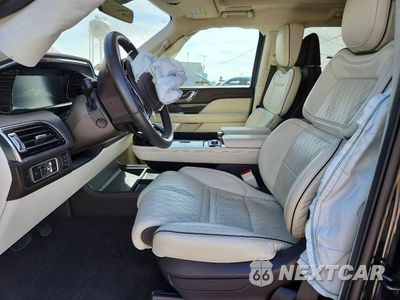 Zdjęcie 7 z 13 samochodu: 2024 LINCOLN NAVIGATOR BLACK LABEL VIN:5LMJJ2TG4REL05449 - miniatura