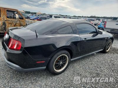 Trzecie zdjęcie samochodu z tyłu: 2010 FORD MUSTANG VIN:1ZVBP8AN3A5120180 - miniatura