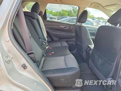 Zdjęcie 10 z 12 samochodu: 2020 NISSAN ROGUE SV VIN:JN8AT2MV7LW103340 - miniatura
