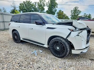 Czwarte zdjęcie samochodu z boku: 2025 INFINITI QX80 LUXE VIN:JN8AZ3BE2S9700240 - miniatura