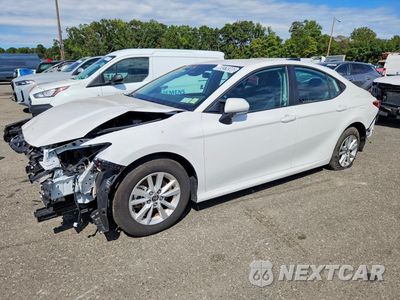 2026 TOYOTA CAMRY LE 4T1DAACK3TU709547 - główne zdjęcie licytacji z USA - miniatura