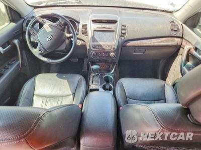 Zdjęcie 8 z 13 samochodu: 2014 KIA SORENTO SX VIN:5XYKW4A77EG463216 - miniatura