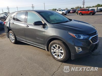 Czwarte zdjęcie samochodu z boku: 2020 CHEVROLET EQUINOX LT VIN:2GNAXUEV8L6213924 - miniatura