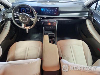 Zdjęcie 8 z 12 samochodu: 2025 HYUNDAI SONATA SEL VIN:KMHL64JA0SA441159 - miniatura