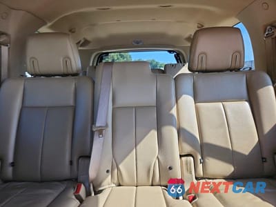 Zdjęcie 10 z 13 samochodu: 2007 FORD EXPEDITION EL EDDIE BAUER VIN:1FMFK17537LA80524 - miniatura