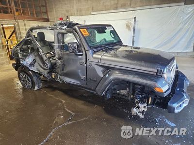 Czwarte zdjęcie samochodu z boku: 2025 JEEP WRANGLER SAHARA VIN:1C4PJXEN4SW644237 - miniatura
