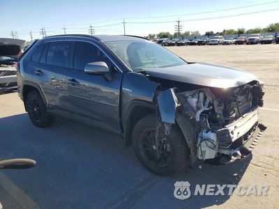 Czwarte zdjęcie samochodu z boku: 2021 TOYOTA RAV4 HYBRID XLE VIN:JTMR6RFV8MD017639 - miniatura