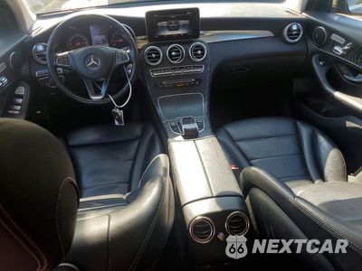 Zdjęcie 8 z 12 samochodu: 2016 MERCEDES-BENZ GLC 300 4MATIC VIN:WDC0G4KB2GF100720 - miniatura