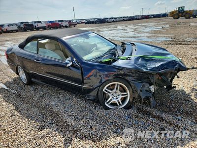 Czwarte zdjęcie samochodu z boku: 2008 MERCEDES-BENZ CLK 550 VIN:WDBTK72F08T098313 - miniatura