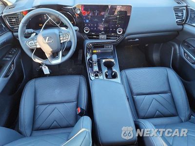 Zdjęcie 8 z 12 samochodu: 2026 LEXUS NX 450H+ PREMIUM VIN:JTJHKCFZ6T2097070 - miniatura