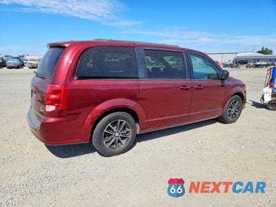 Trzecie zdjęcie samochodu z tyłu: 2018 DODGE GRAND CARAVAN GT VIN:2C4RDGEG6JR335653 - miniatura