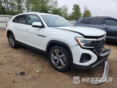 Czwarte zdjęcie samochodu z boku: 2024 VOLKSWAGEN ATLAS CROSS SPORT SE VIN:1V2HE2CA4RC209465 - miniatura