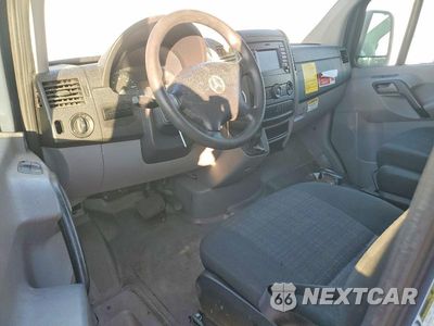 Zdjęcie 8 z 13 samochodu: 2018 MERCEDES BENZ SPRINTER 2500 DELIVERY VAN VIN:WD3PE7CD6JP637680 - miniatura