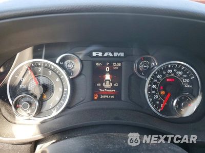 Zdjęcie 9 z 12 samochodu: 2024 RAM 2500 BIG HORN VIN:3C6UR5DJ4RG405821 - miniatura