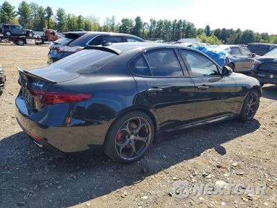 Trzecie zdjęcie samochodu z tyłu: 2018 ALFA ROMEO GIULIA TI VIN:ZARFAECN8J7566787 - miniatura