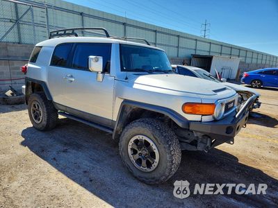 Czwarte zdjęcie samochodu z boku: 2007 TOYOTA FJ CRUISER BASE VIN:JTEBU11F870033761 - miniatura